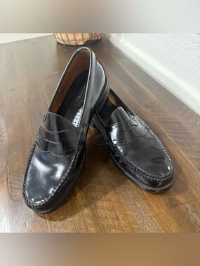 G.H. Bass & Co. Weejuns Black Penny Loafers - Women's Slip-Ons